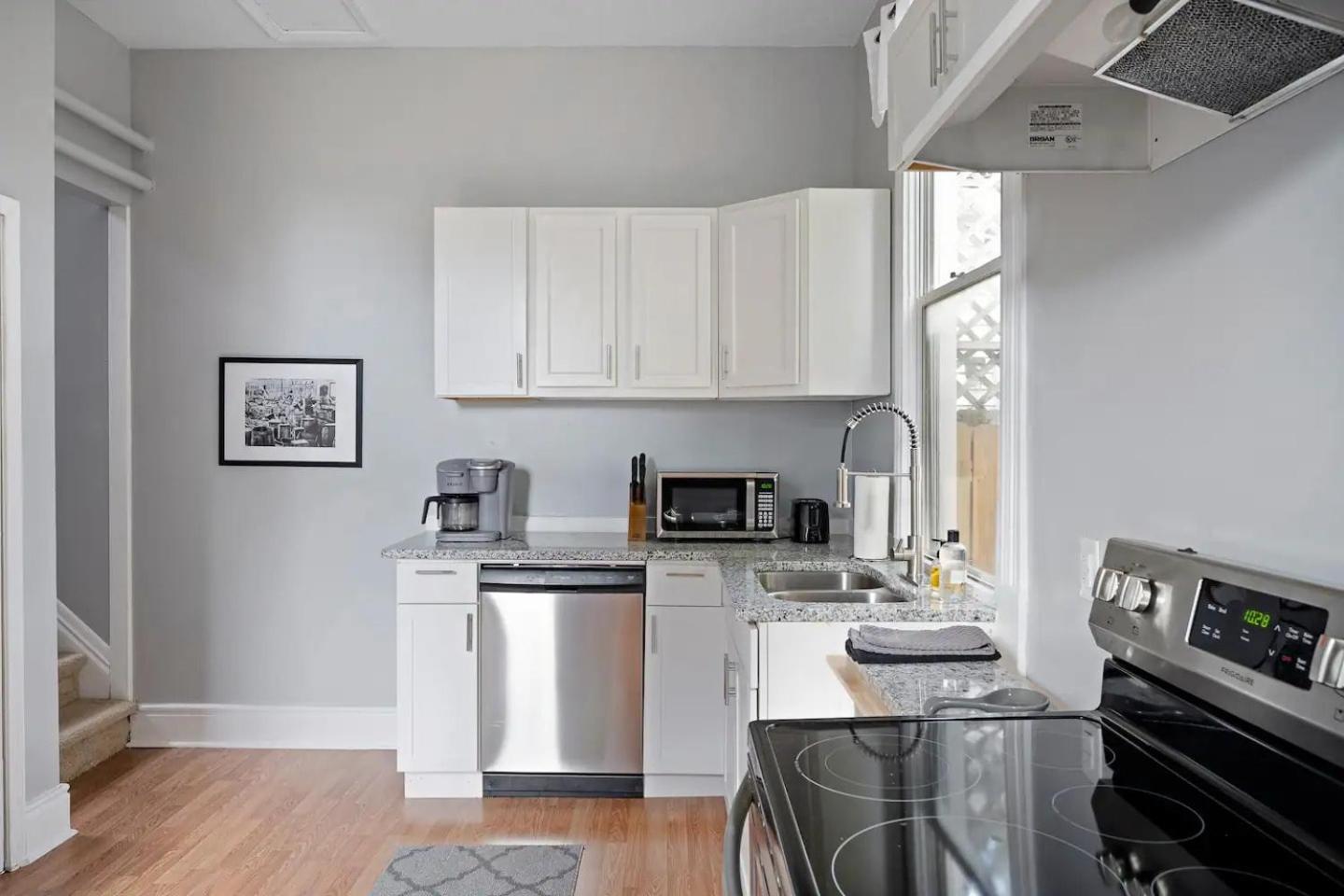 Newly-renovated Stylish In Ky * Louisville